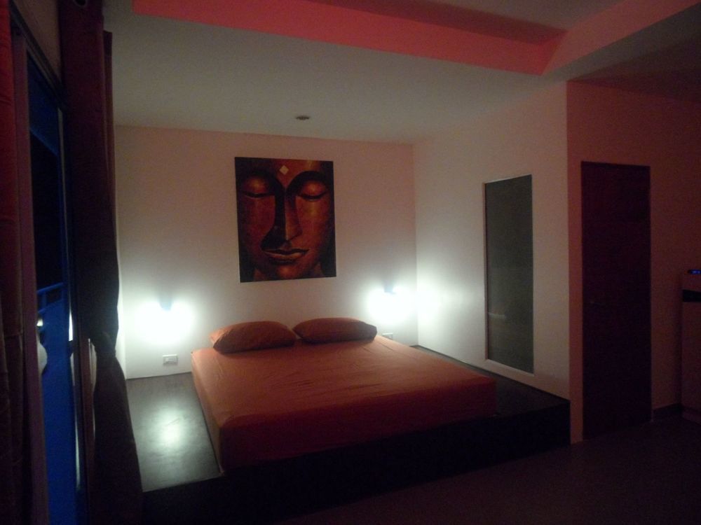 Gp Rooms Pool Guesthouse Pattaya ภายนอก รูปภาพ