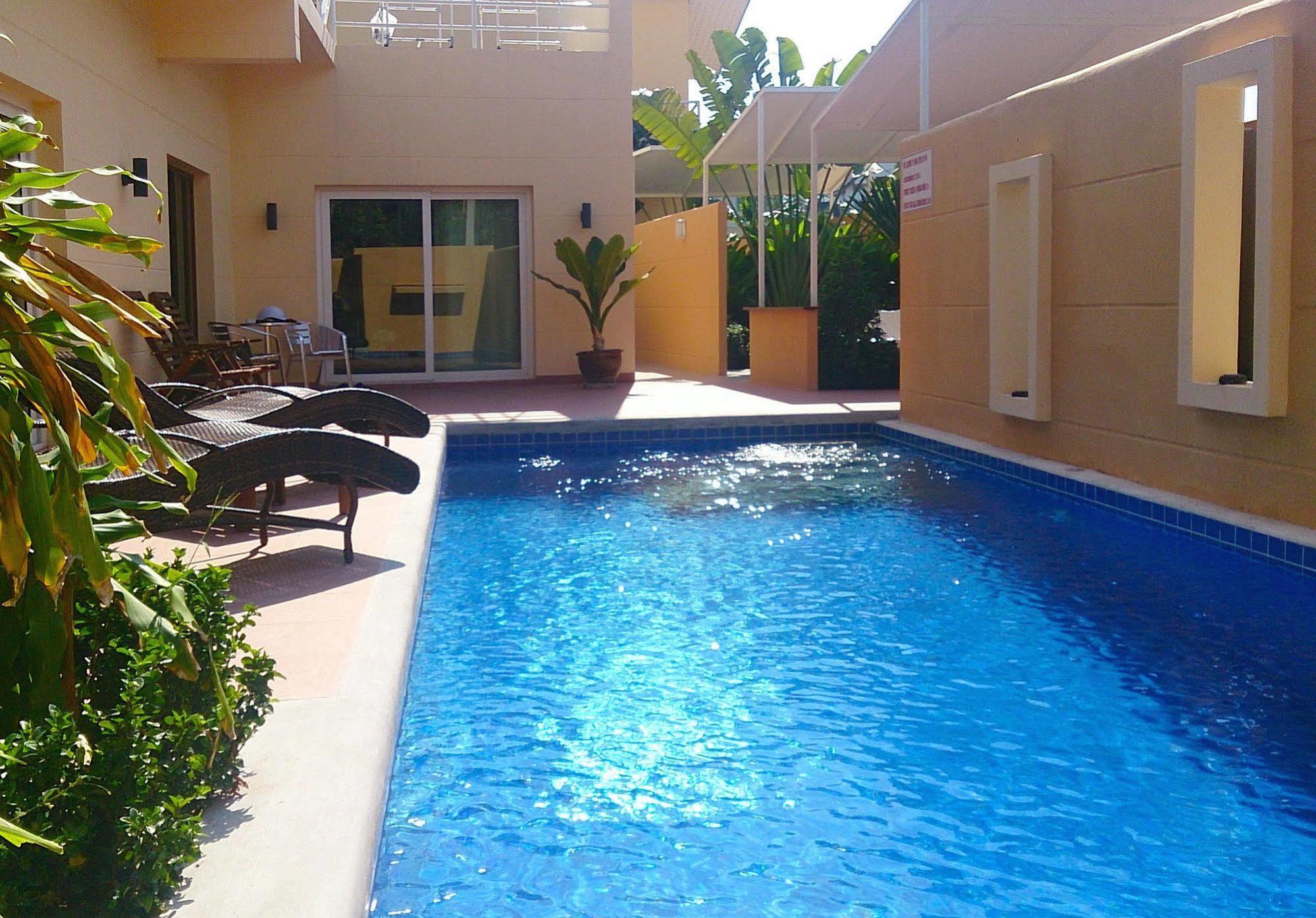 Gp Rooms Pool Guesthouse Pattaya ภายนอก รูปภาพ