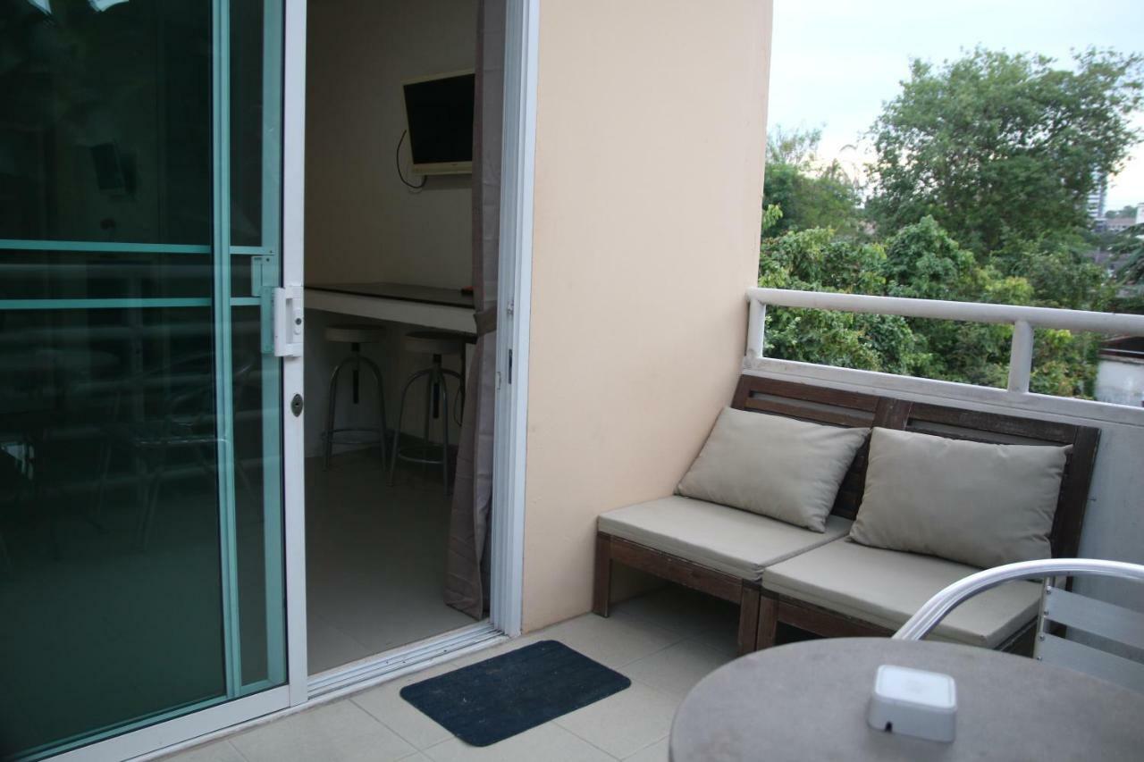 Gp Rooms Pool Guesthouse Pattaya ภายนอก รูปภาพ